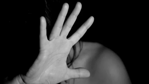 Βιασμός 24χρονης Θεσσαλονίκη: Βγήκαν τα αποτελέσματα των τοξικολογικών εξετάσεων - Τι βρέθηκε στο μανίκι της
