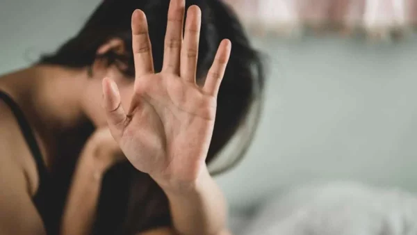 Βιασμός 24χρονης Θεσσαλονίκη: Εισαγγελική παρέμβαση για τη διαρροή των καταθέσεων