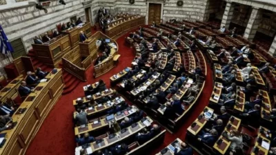 Συναγερμός στην Βουλή - Χάκερ παραβίασαν σχεδόν 60 e-mails βουλευτών