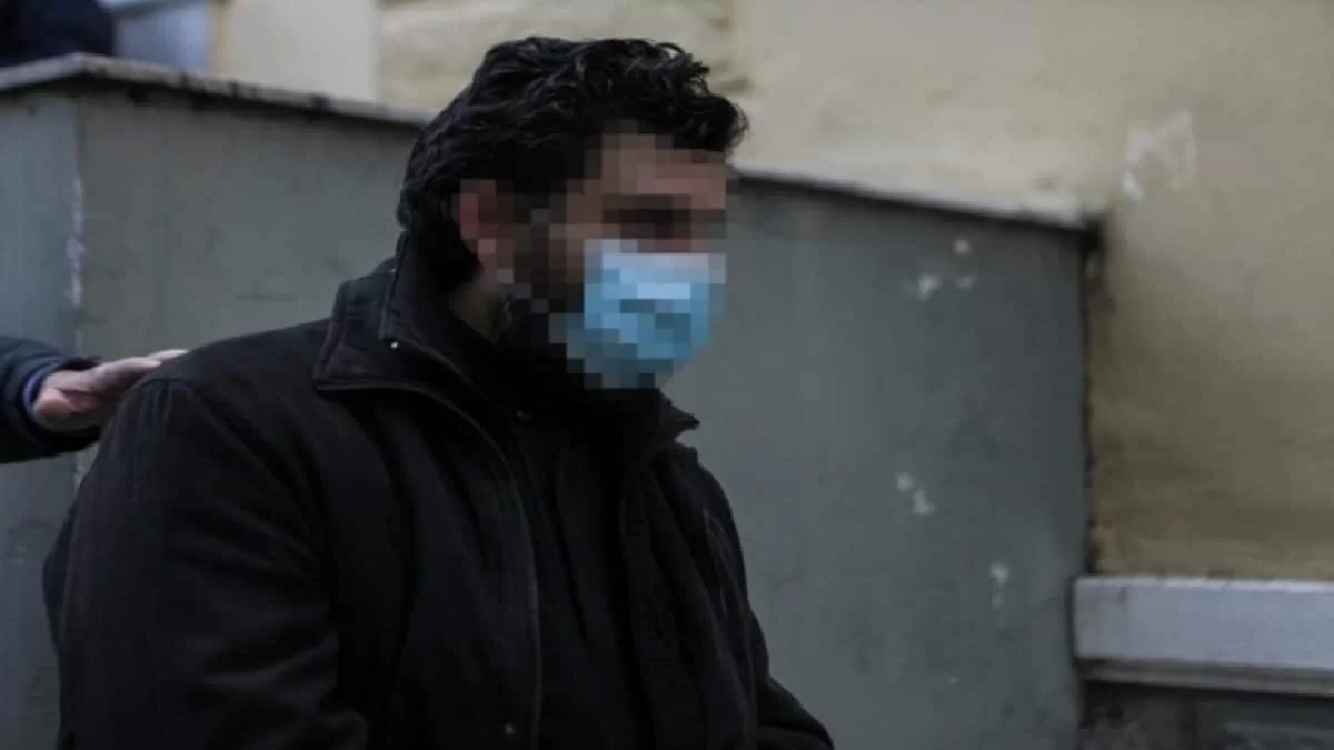 Βιασμός από ιερέα: Οδηγείται οριστικά στις φυλακές Τρίπολης