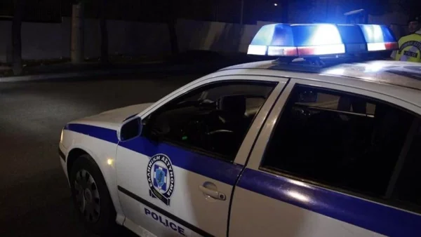 Σεξουαλική παρενόχληση στους Αγίους Αναργύρους -  Την εγκλώβισε ανάμεσα σε δύο αυτοκίνητα και τη θώπευσε