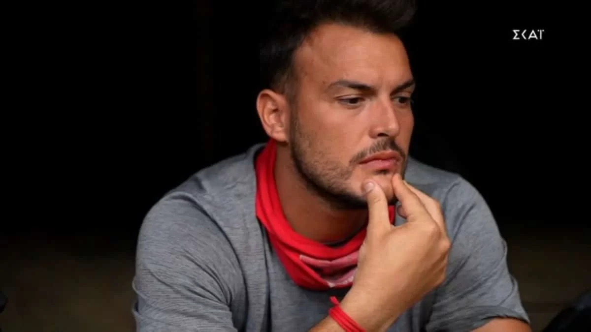 Survivor 5: «Ο κόσμος με στηρίζει τόσα χρόνια» - "Γλέντι" στο Twitter με την ατάκα του Σάκη Αρσενίου