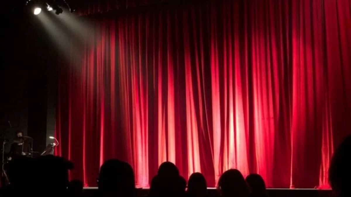 Ποινική δίωξη για βιασμό κατά συρροή και σε πέμπτο ηθοποιό