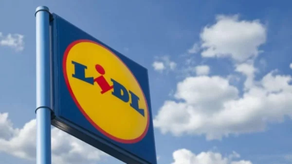 Μεγάλες ουρές στα ταμεία των Lidl μετά την χθεσινή 10/3 ανακοίνωση τους