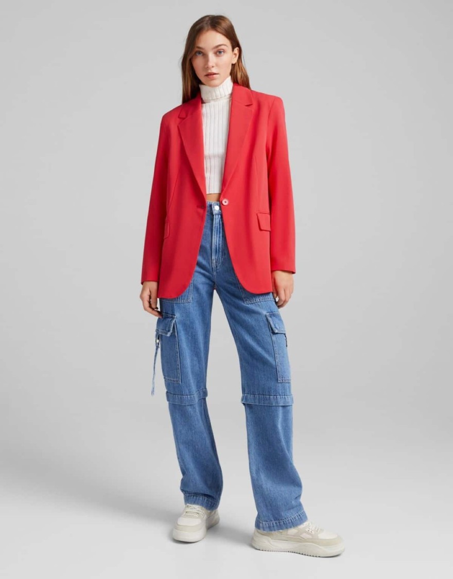 Bershka - Το μπλεϊζερ που πρέπει να γίνεις δικό σου!