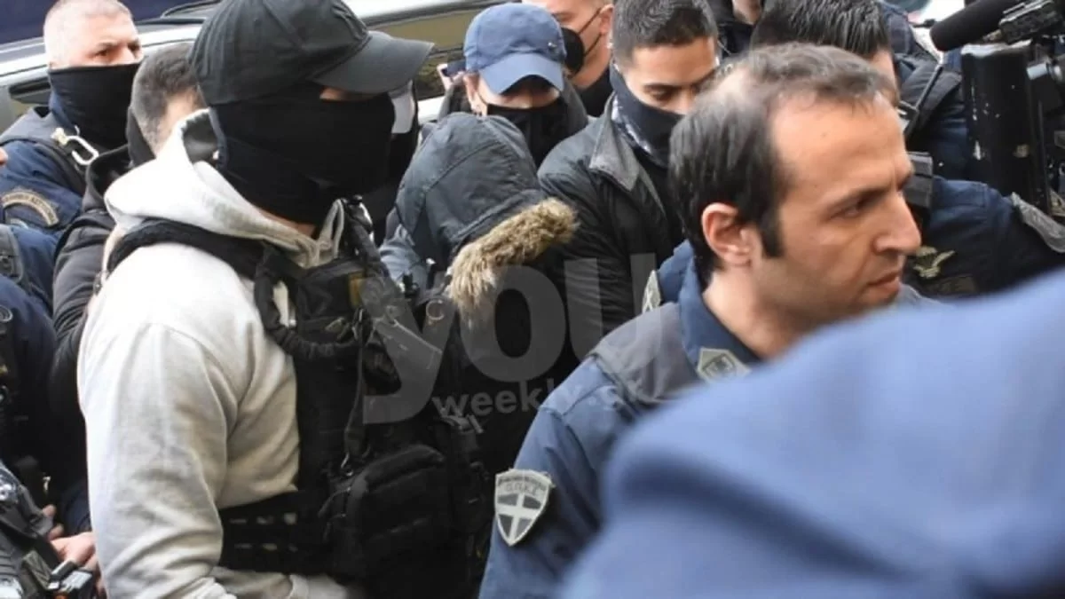 Πάτρα: «Πριν τρεις μέρες έμαθα ότι είχαν σχέση!» Η Ρούλα σπάει τη σιωπή της μέσα από το κελί