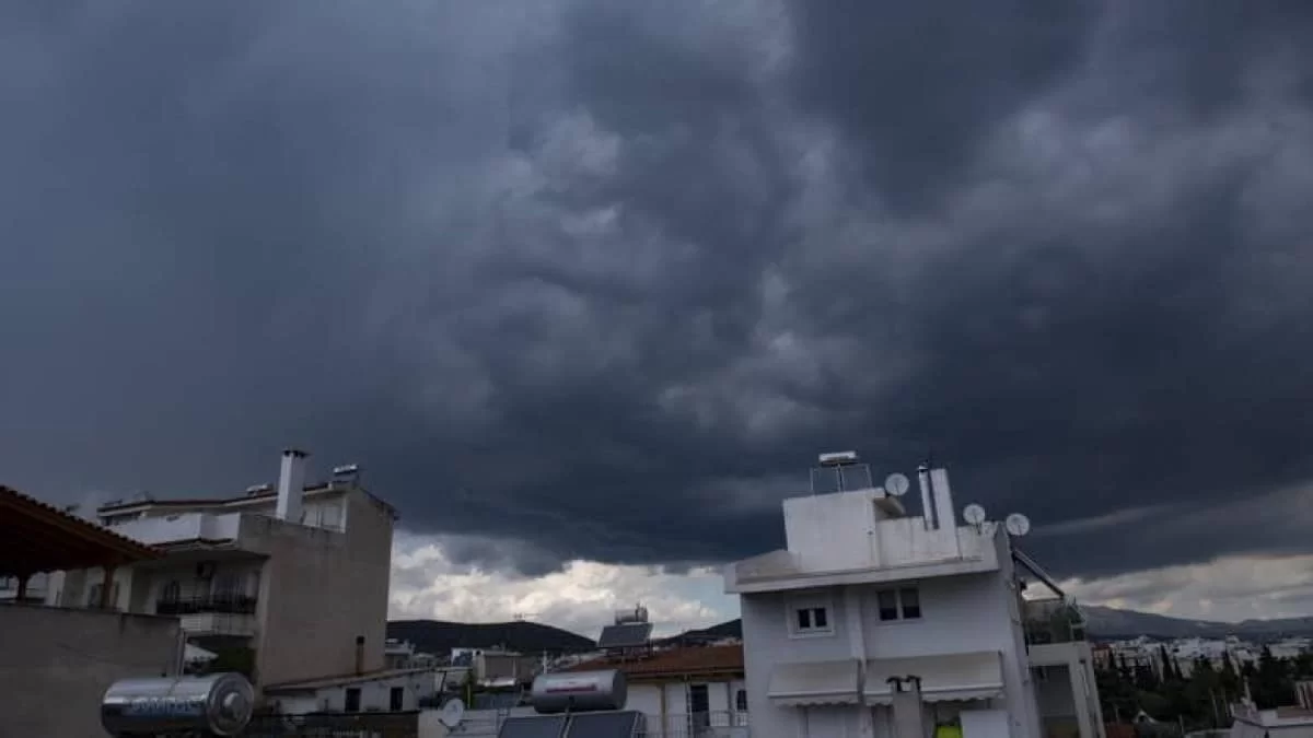 Η σκόνη αρχίζει να υποχωρεί - Ο καιρός σήμερα 18/4
