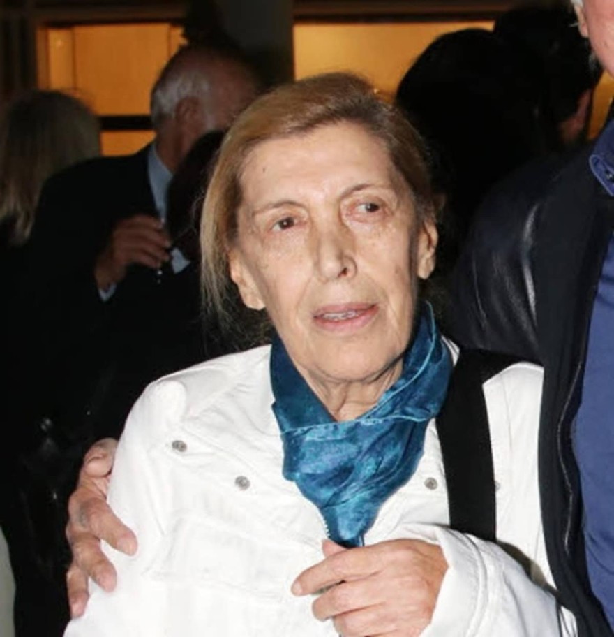 Ντίνα Κώσντα