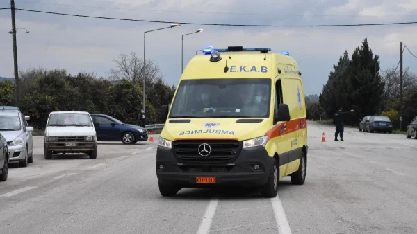 Ναυπακτία: 17χρονος και 19χρονη συγκρούστηκαν με άλογα - Διασωληνωμένος ο νεαρός