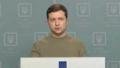 Πόλεμος Ουκρανία: Πώς σώθηκε ο Βολοντίμιρ Ζελένσκι από τα χέρια των Ρώσων - Συγκλονίζει η μαρτυρία του