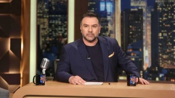 The 2Night Show: "Έσκασε" η ανακοίνωση - Οι αποψινοί (18/5) καλεσμένοι του Γρηγόρη Αρναούτογλου