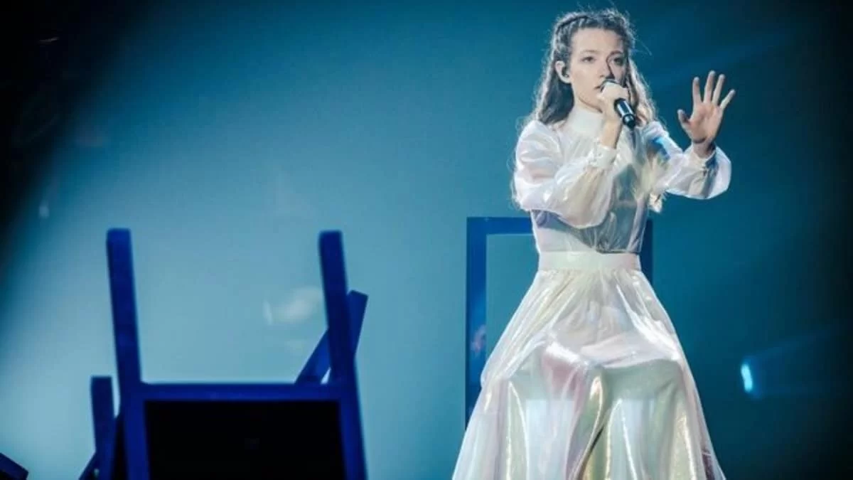 Eurovision 2022: Η προβοκατόρικη ερώτηση που άφησε «κάγκελο» την Αμάντα Γεωργιάδη