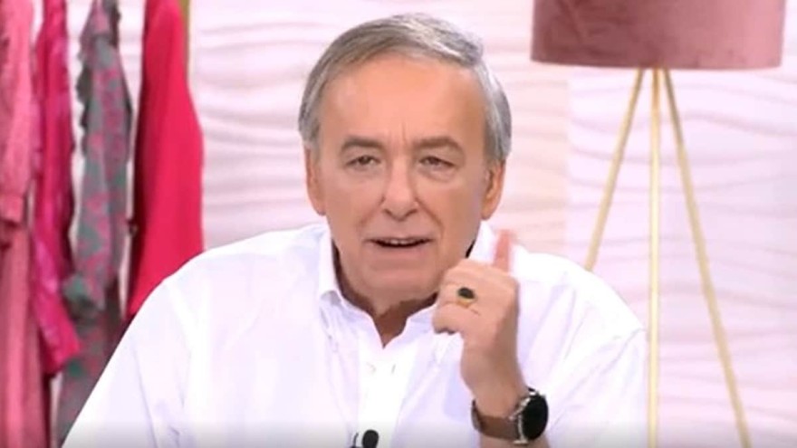 Έμειναν