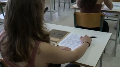 Πανελλήνιες 2022: Οι απαντήσεις στα θέματα της Ιστορίας, Φυσικής και Οικονομίας