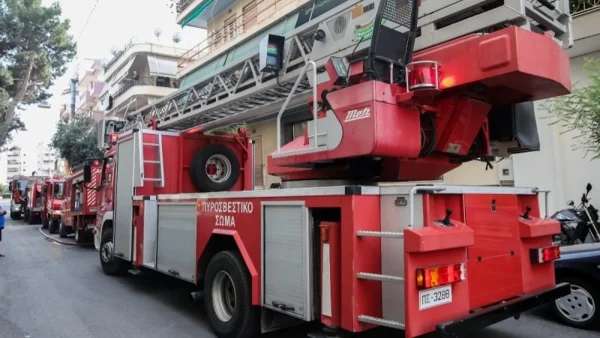 Φωτιά σε αποθήκη με ζωοτροφές στην Αλίαρτο Βοιωτίας