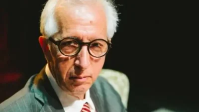 Κωνσταντίνος Τζούμας: Η τελευταία δημόσια εμφάνιση - Μοναχική βόλτα στο Κολωνάκι