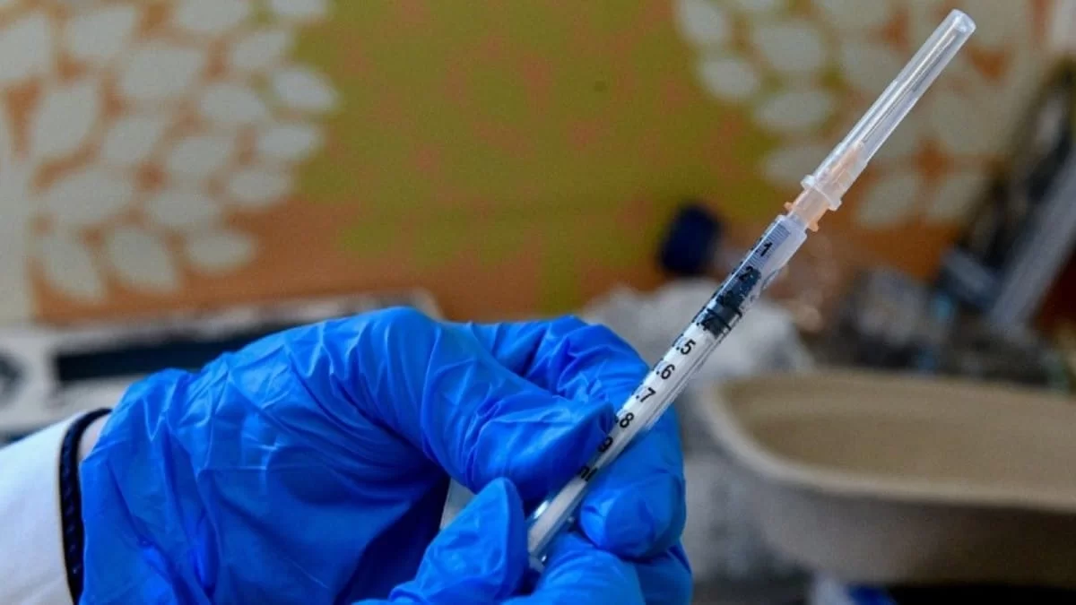 Κορωνοϊός: Ανησυχία με τα σημερινά 30/6 κρούσματα