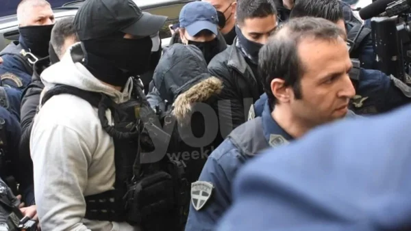 Πάτρα: «Πάνε να μου φορτώσουν και τα άλλα δυο παιδιά» - Έτσι απάντησε η Πισπιρίγκου όταν κλήθηκε να καταθέσει