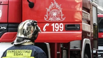 Φωτιά σε κατάστημα εστίασης στη Γλυφάδα