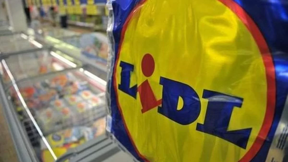 Το ανακοίνωσαν νωρίς το πρωί στα Lidl - «Ουρές» στα σούπερ μάρκετ