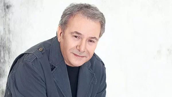 «Θεωρώ υποχρέωσή μου να...» - Ο Μανώλης Μητσιάς ξεκαθαρίζει σχετικά με τις πρόσφατες δηλώσεις του για την ομοφυλοφυλία