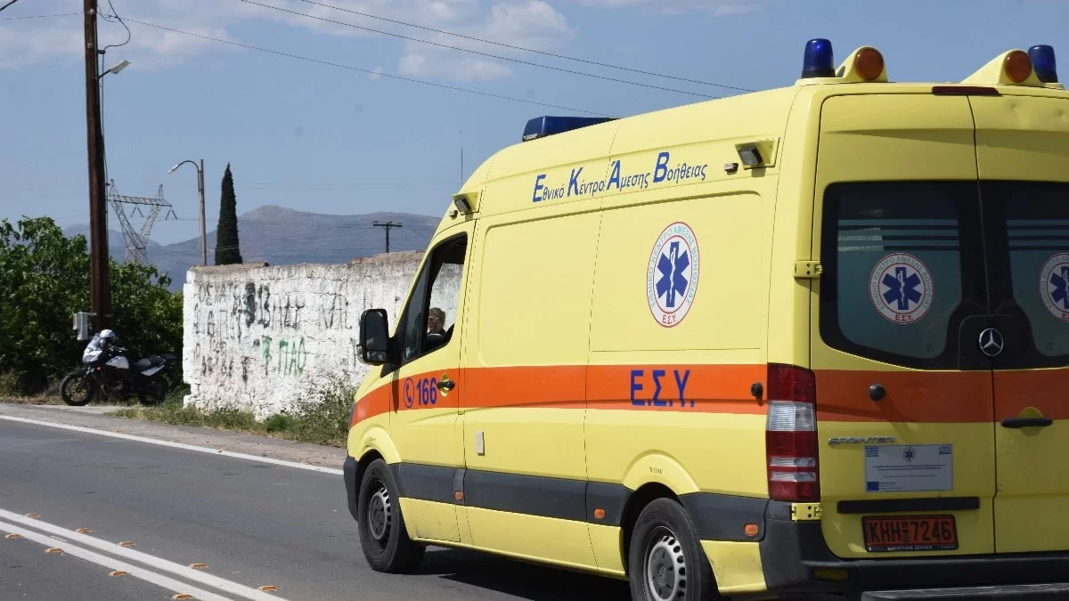 Τραγωδία στα Βόρεια Προάστια: Νεαρός "βούτηξε" στο κενό σε εμπορικό κέντρο