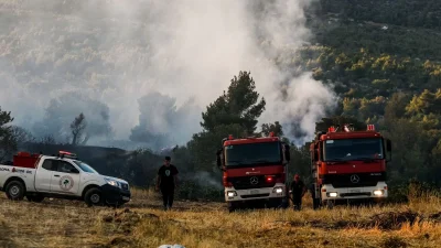 Φωτιά Πεντέλη: Η ανακοίνωση της ΕΠΕ για την προστασία από τον καπνό - Τι πρέπει να προσέχουν οι κάτοικοι και οι εργαζόμενοι της περιοχής