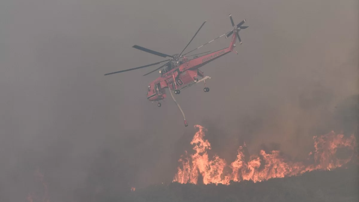 52 πυρκαγιές ξέσπασαν το τελευταίο 24ωρο στη χώρα - Η ενημέρωση της Πυροσβεστικής