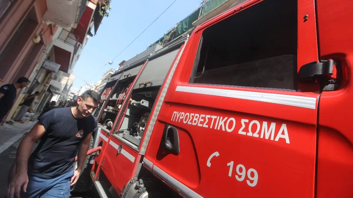 Φωτιά σε διαμέρισμα στο Νέο Κόσμο