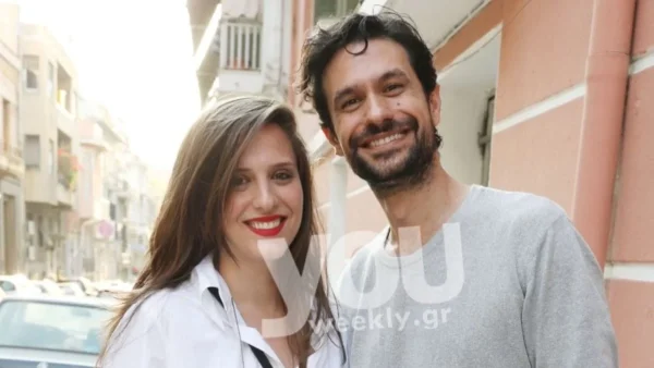 Ορφέας Αυγουστίδης: Στην παραλία με τη γυναίκα και το γιο του μια ''ανάσα'' πριν την έναρξη του Σασμού