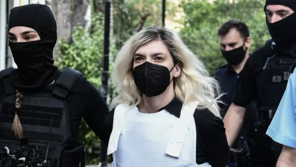 Ρούλα Πισπιρίγκου: Το παρασκήνιο της απομάκρυνσης Παπαδόπουλου και της πρόσληψης Κούγια