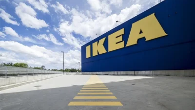 Είναι τριθέσιος και ταιριάζει σε κάθε σαλόνι - Ο καναπές από τα ΙΚΕΑ που ξεπουλάει στο λεπτό