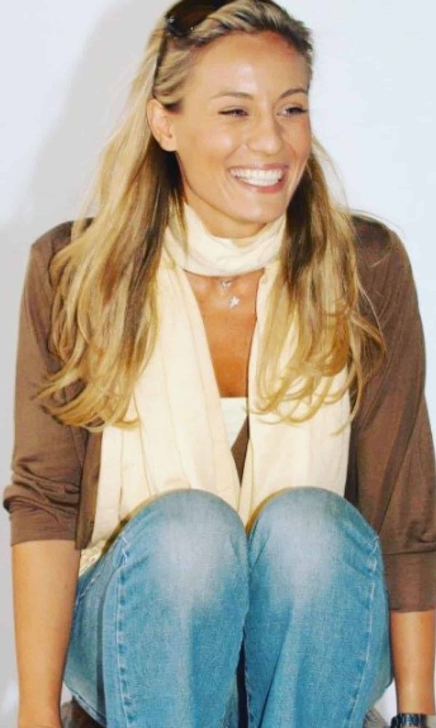 «Έσκασα μύτη αχτένιστη, ελαφρώς βαμμένη...» - Η "θαμμένη" φωτογραφία της Μελέτη από τον «Πρωινό καφέ»