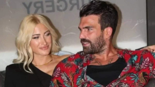 Μαζί κάθε στιγμή Ιωάννα Τούνη και Δημήτρης Αλεξάνδρου - Της ζήτησε βιντεοκλήση για να δει το γιο του σε υπέρηχο