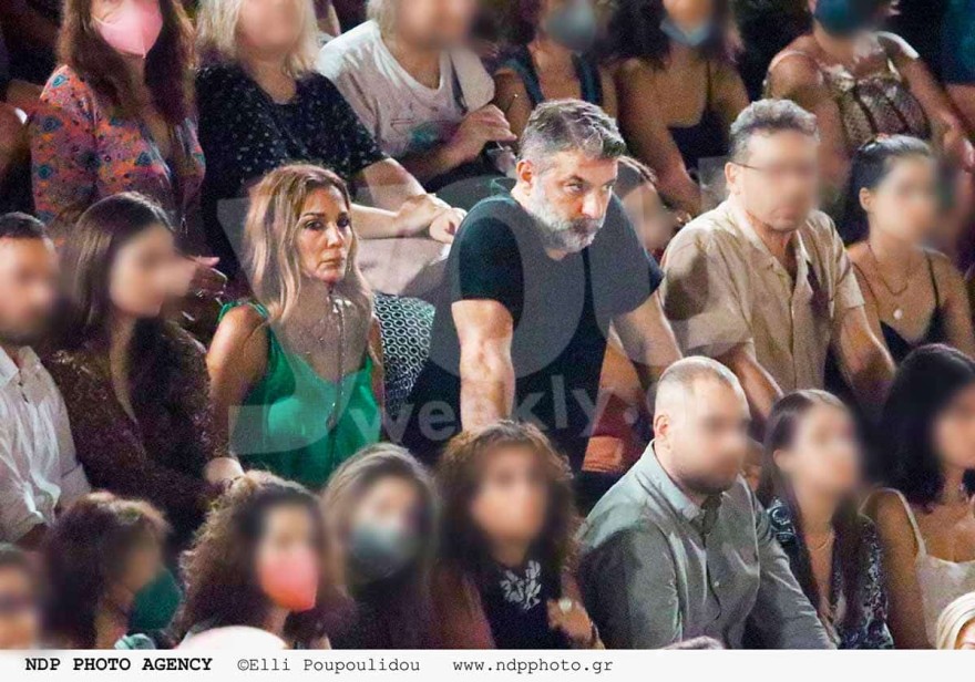Δέσποινα Βανδή και Βασίλης Μπισμπίκης περιοδικό you