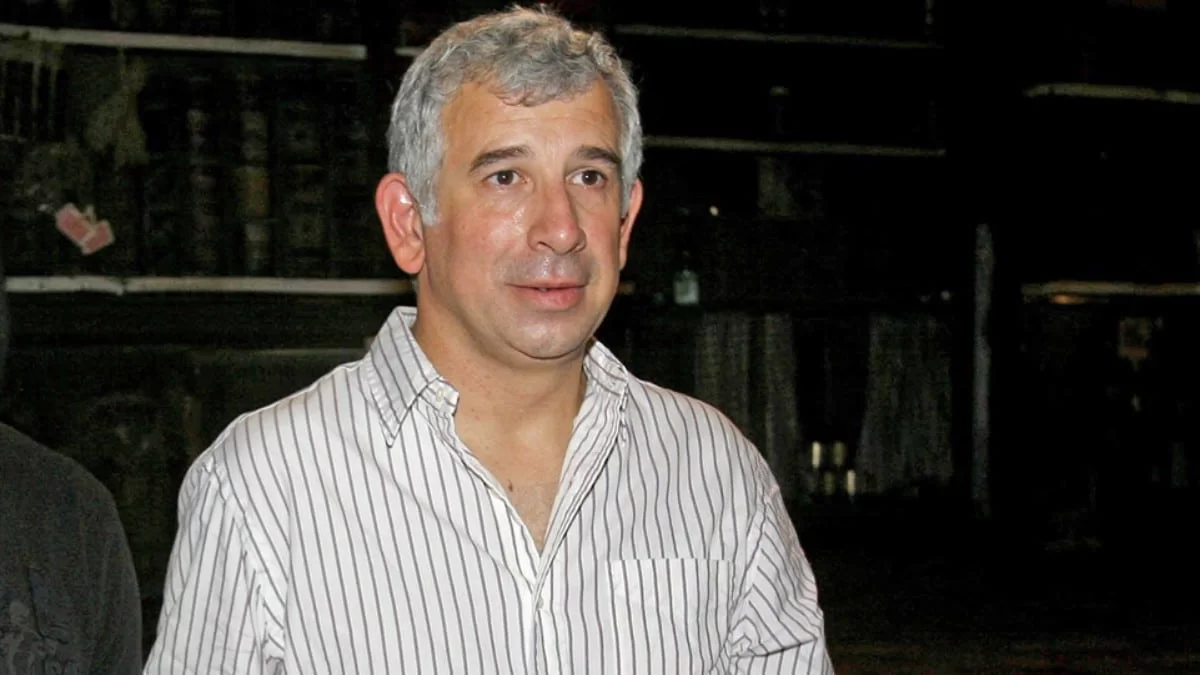 Χαμογελάει ξανά ο Πέτρος Φιλιππίδης