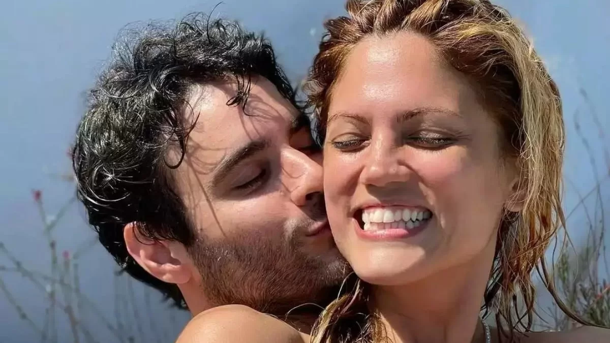 Γεννητούρια για την Μαίρη Συνατσάκη - Στο πλευρό της ο Ίαν Στρατής