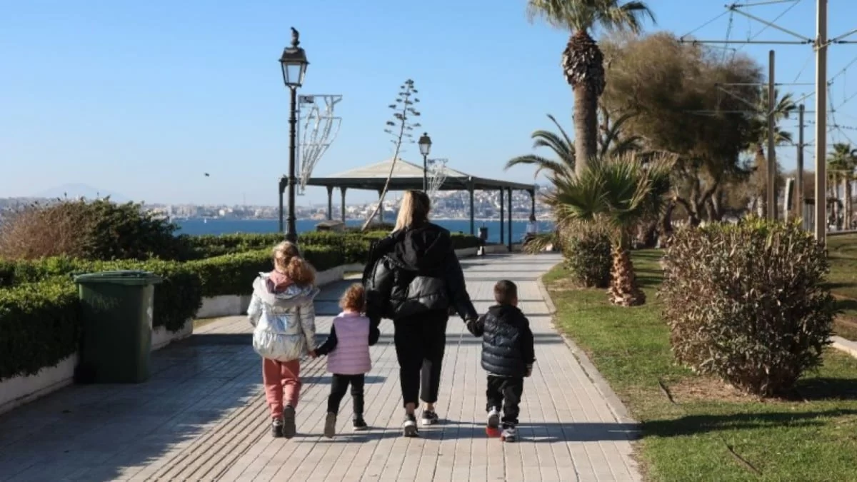 Καιρός σήμερα 18/1: Στα δυτικά, τα βόρεια και την ανατολική νησιωτική χώρα προβλέπονται...