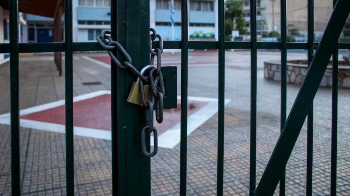 Κακοκαίρια: Η απόφαση Πατούλη για τα σχολεία στην Αττική - Ποια θα παραμείνουν ανοιχτά