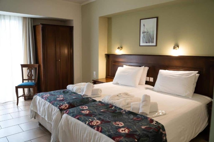 adoniadis hotel