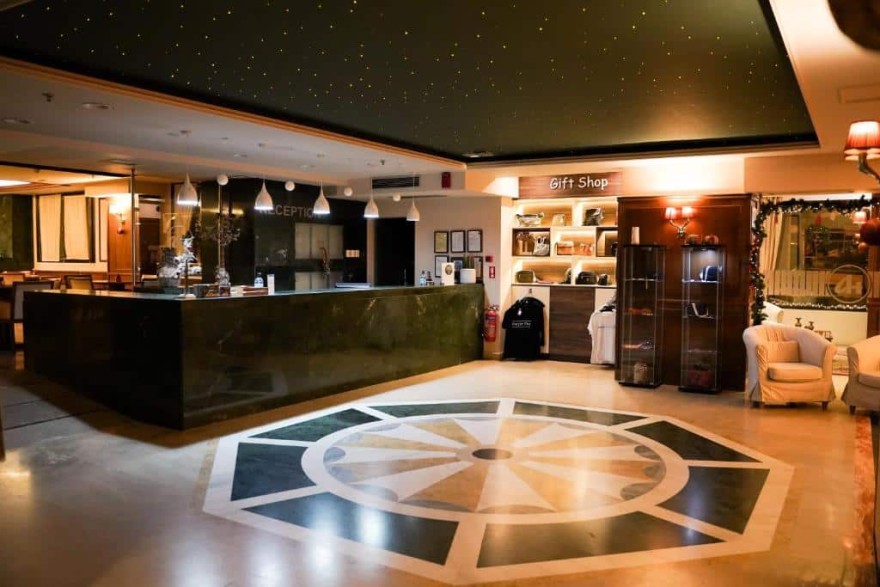 Antoniadis Hotel 