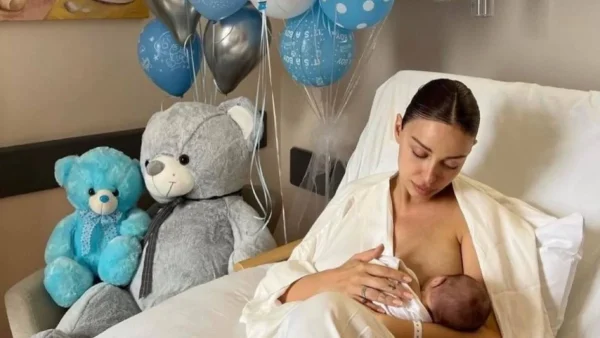 Χαμός με την φωτογραφία της Φουρέιρα που θηλάζει το νεογέννητο - Το σχόλιο της Τούνη που έφερε την αντίδραση της