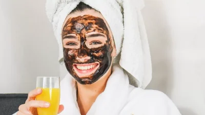 2 σούπερ σπιτικές detox μάσκες προσώπου για ενυδάτωση και λάμψη
