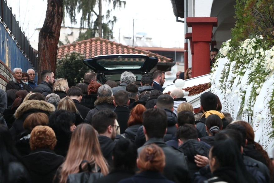 Κηδεία 23χρονης Τέμπη