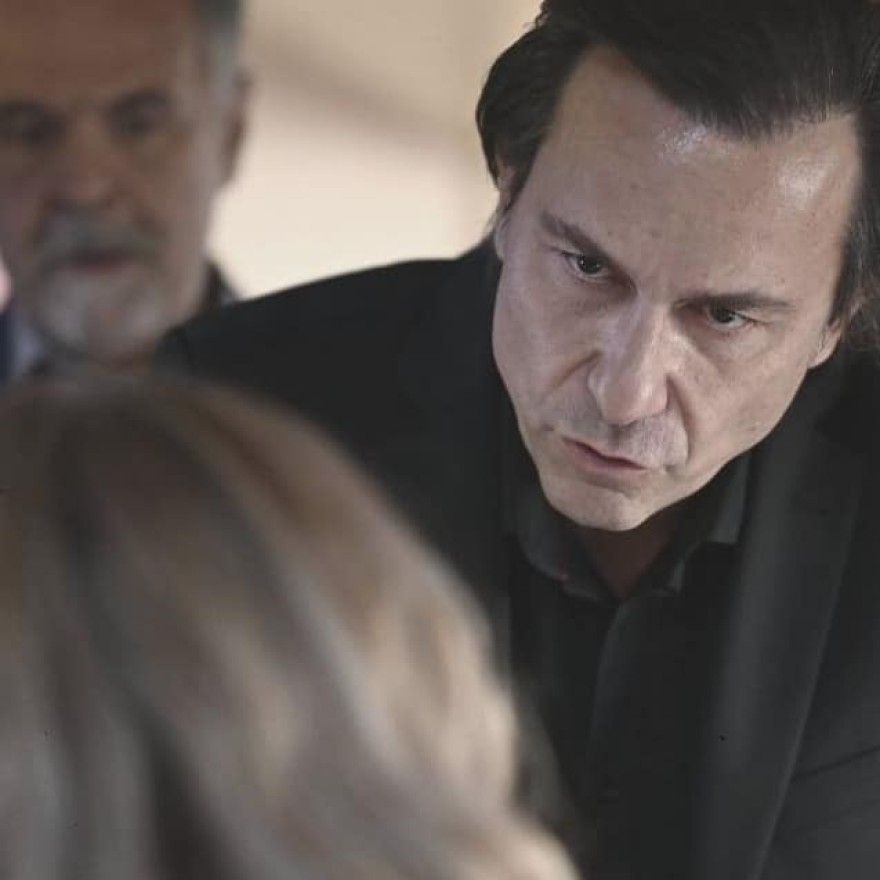 Ανατροπή στον Σασμό: «Σώστε τον μόλις παντρευτήκαμε!» - Ο Αντώνης ζει μετά τον πυροβολισμό στο κεφάλι