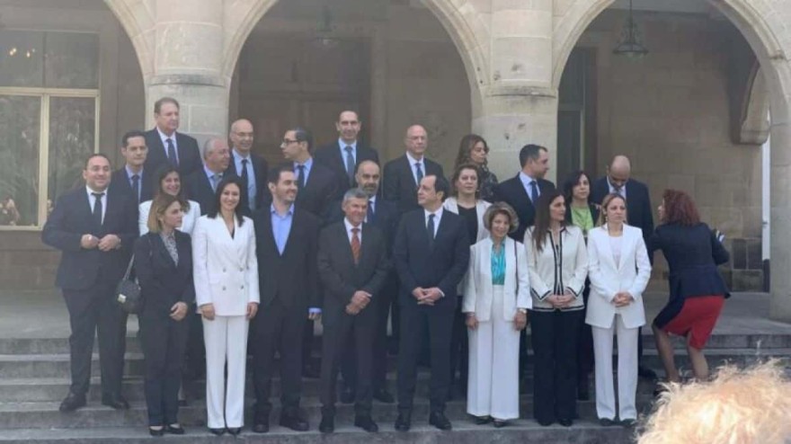 Η ορκωμοσία του Χατζηγιαννη