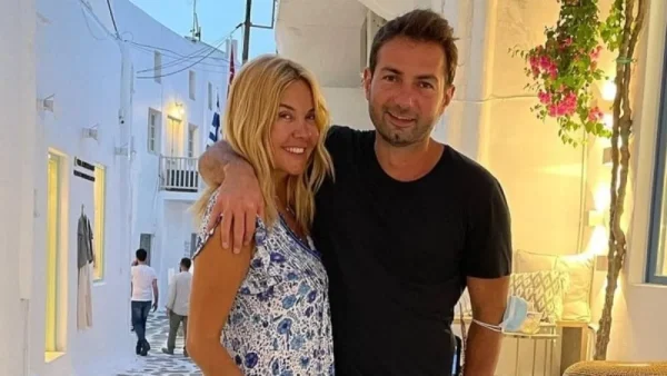 «Δεν μπορεί να υπάρξει πιο ευτυχισμένη στιγμή...» - "Λιώνει" η Χριστίνα Παππά για την εγγονή της! Η φωτογραφία με την μητέρα της