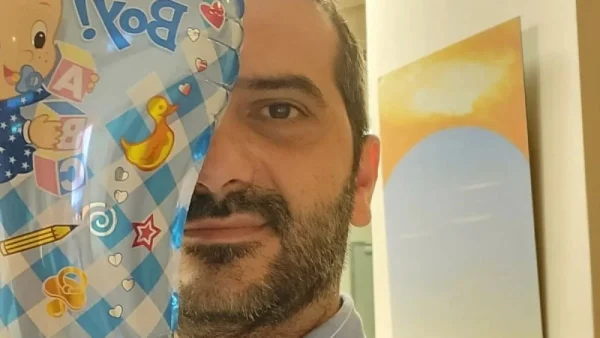 ''Λιώνει'' για το μικρό Κίμωνα - Η τρυφερή κίνηση του Λεωνίδα Κουτσόπουλου στο γιο του