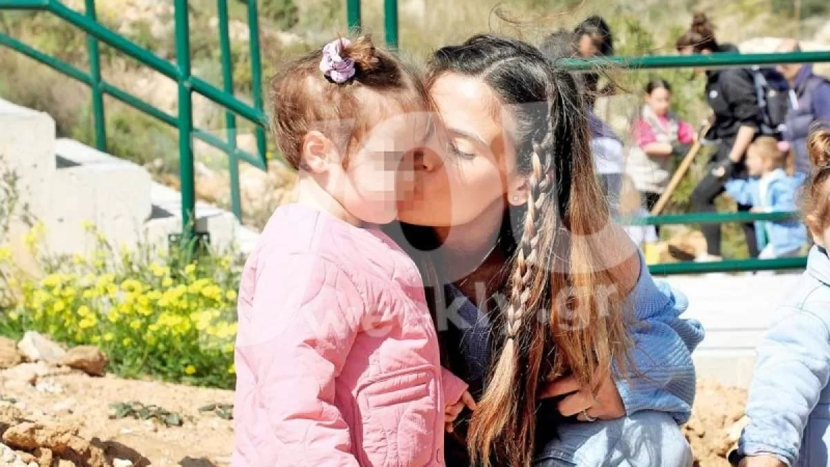 «Ψεύτικη και χωρίς ουσία» - Θύελλα αντιδράσεων κάτω από ανάρτηση της Χριστίνας Μπόμπα