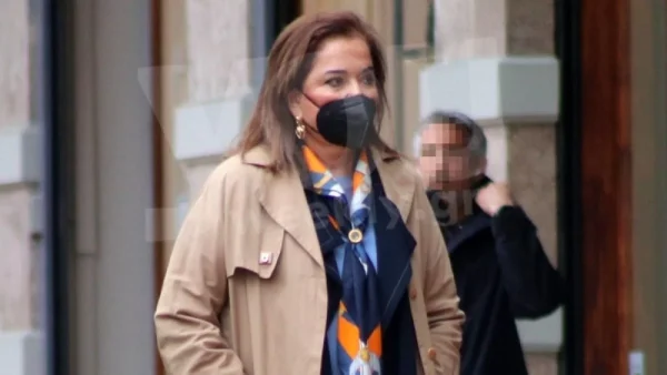«Θα ήθελα να σου πω...» - Θρήνος για τη Ντόρα Mπακογιάννη